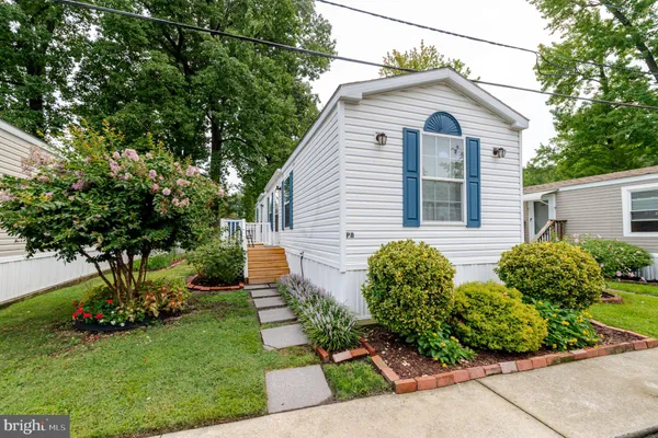 45 MANTUA GROVE RD P-8