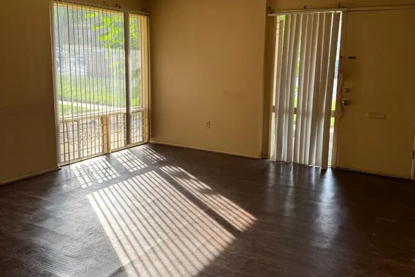 7233 DONNELL PL A1