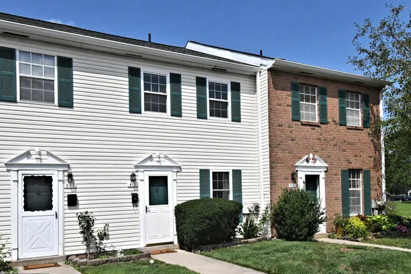 611 PIEDMONT CT