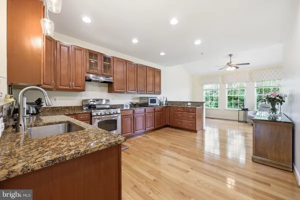 10545 EDWARDIAN LN 154