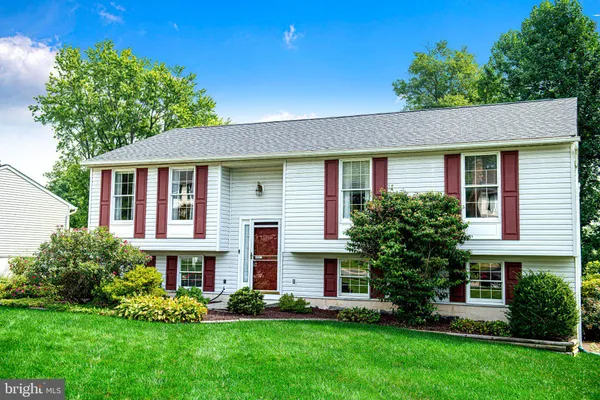 2927 HADDINGTON CT