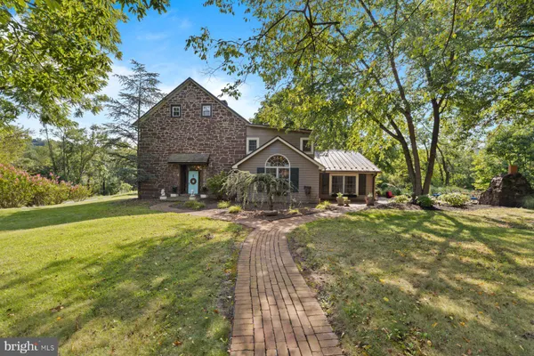 741 WYNDAMERE RD