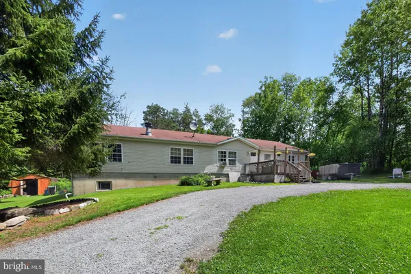 59 LAUREL DR
