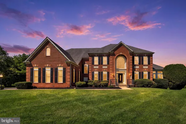 152 PARSONS LN