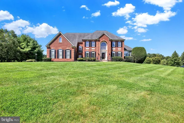 152 PARSONS LN