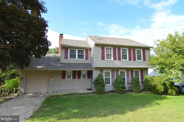 23 PEMBROOK RD