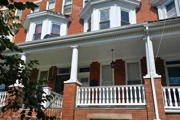 1642 GWYNNS FALLS PKWY