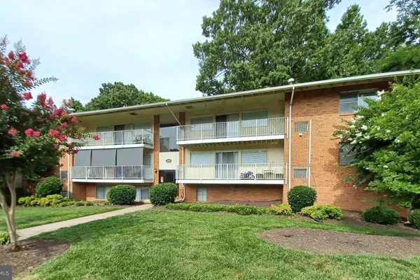 5618 CRENSHAW RD 834
