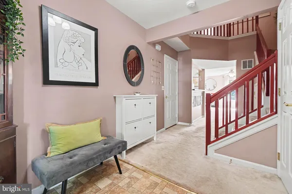 131 CARDINAL LN