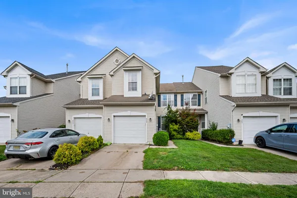 383 TUVIRA LN