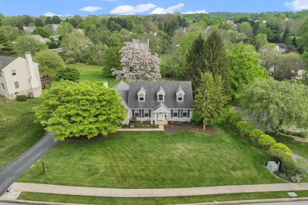 104 NOBLE DR