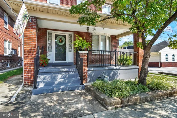 19 N SUMNER