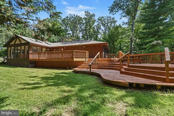 2306 CAVES RD