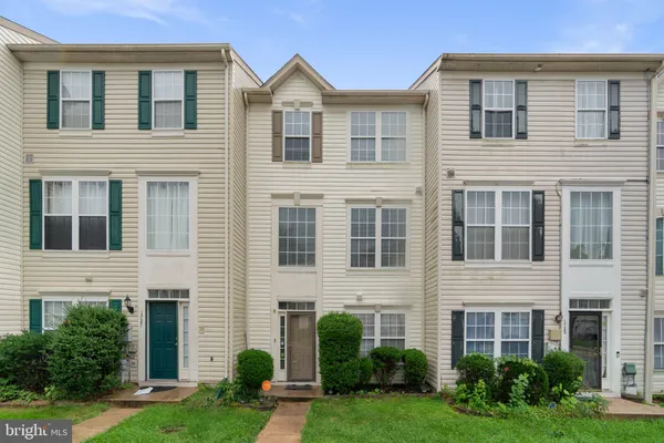 1725 SEA PINE CIR
