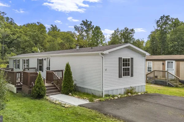 63 ERICA CIR