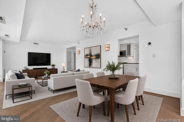 5802 NICHOLSON 2-706