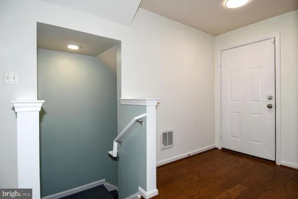 22618 MAJESTIC ELM 57