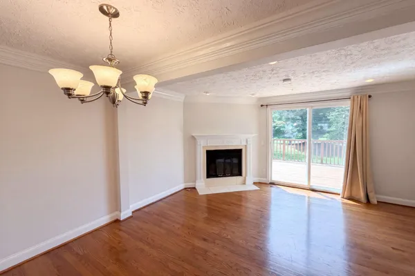 8769 KANAWHA CT