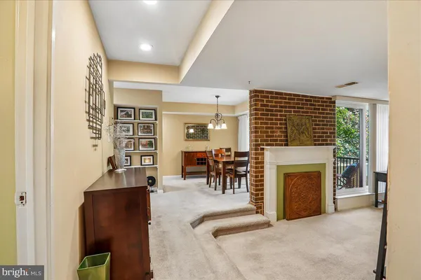 9909 BLUNDON DR 4-201