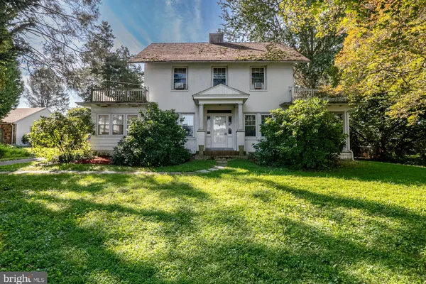 708 RIDGE AVE