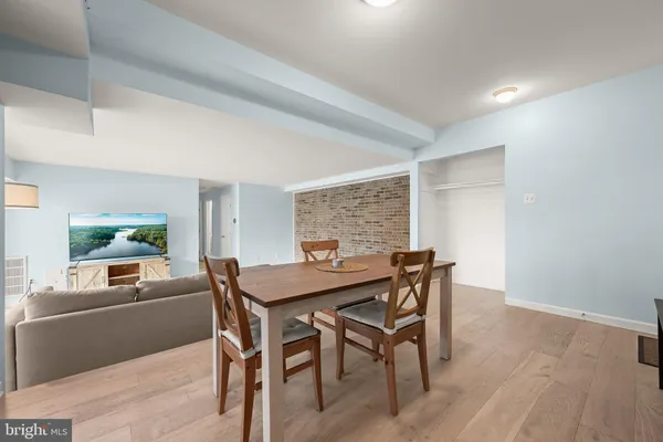 4709 TECUMSEH ST 101
