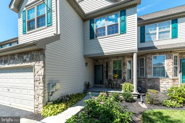 3875 NANLYN FARM CIR