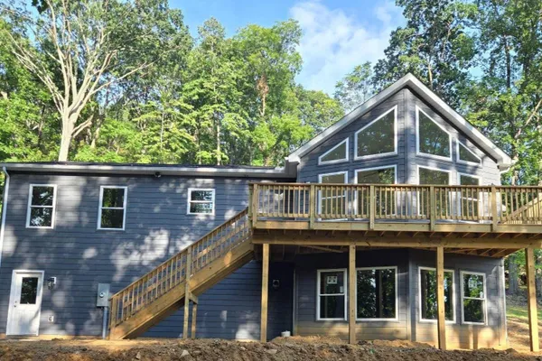 327 WOODPECKER WAY