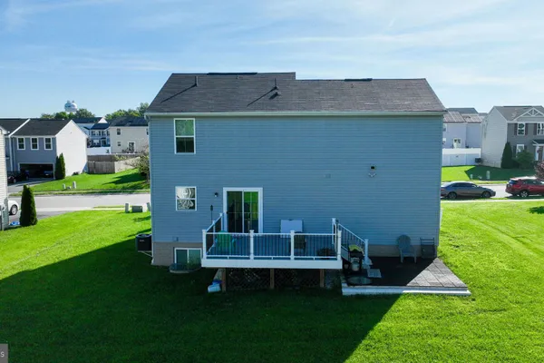 3170 PEBBLE RUN DR