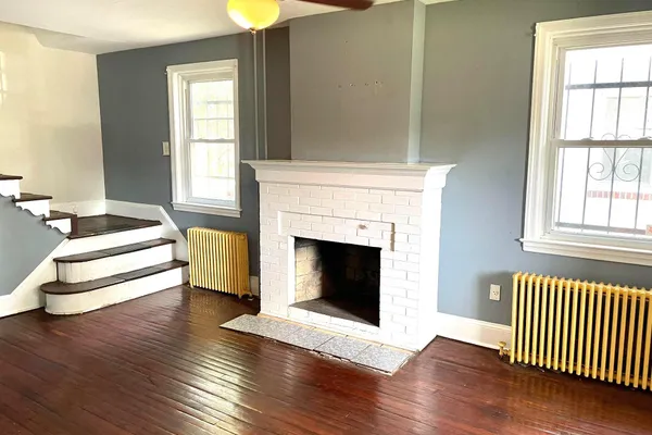 226 COLUMBIA AVE