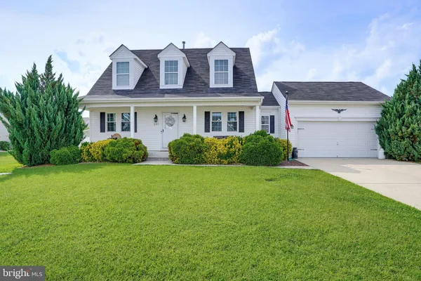 205 MAYAPPLE LN