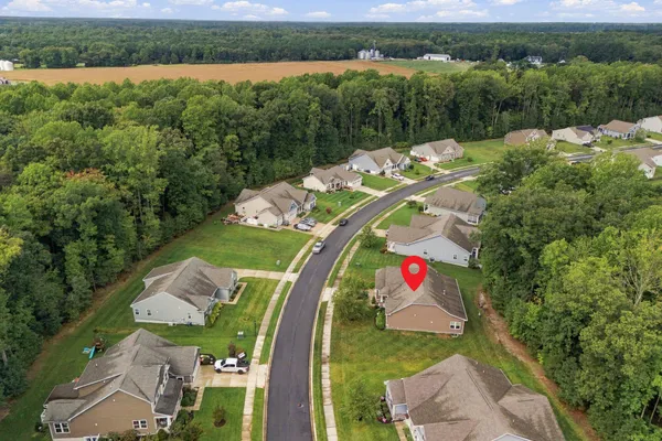 31124 BAREFOOT CIR