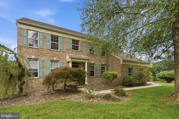 1222 INDIAN TRAIL DR