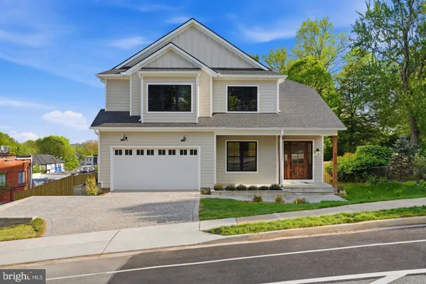 6512 WILLIAMSBURG BLVD