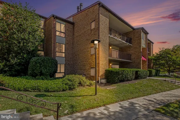 13205 DAIRYMAID DR 63