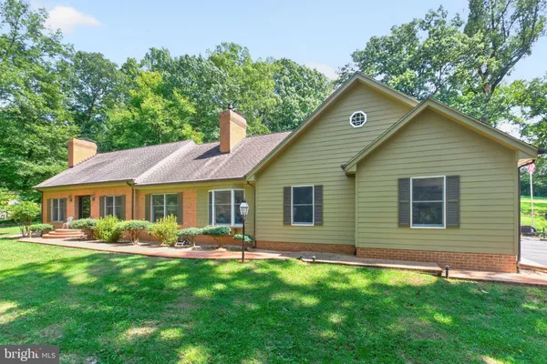 9599 WOODBERRY FOREST RD