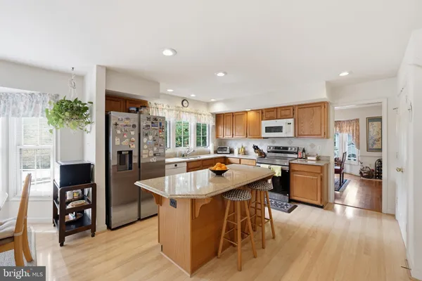 5 STATIONHOUSE CT