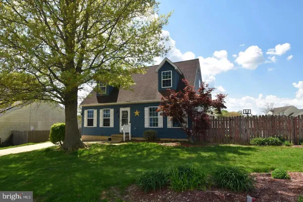 107 CHESTNUT DR