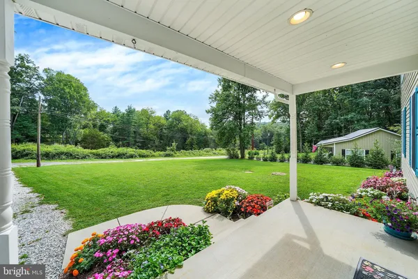 177 LAUREL DR