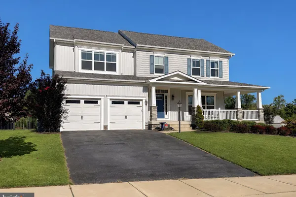 45242 WOODHAVEN DR