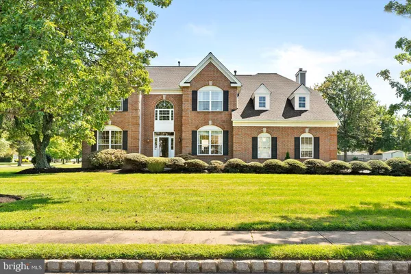 1 SOMERSET CT