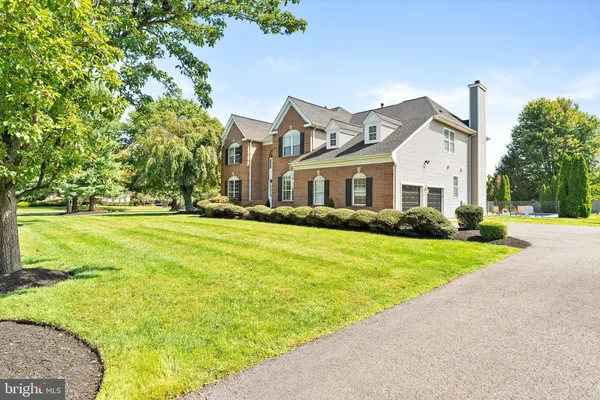 1 SOMERSET CT