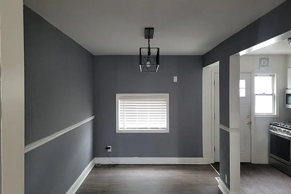 833 ARNCLIFFE RD