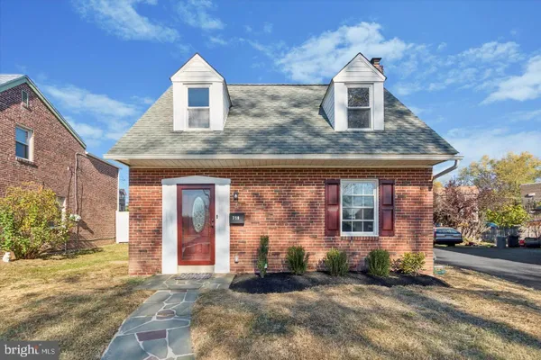 719 BRAXTON RD