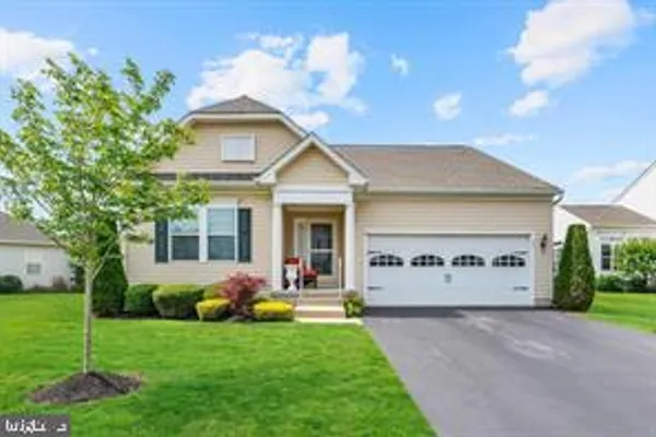 25 ABRAMS DR