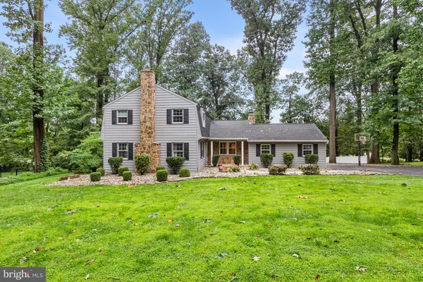 20 CINNAMON DR