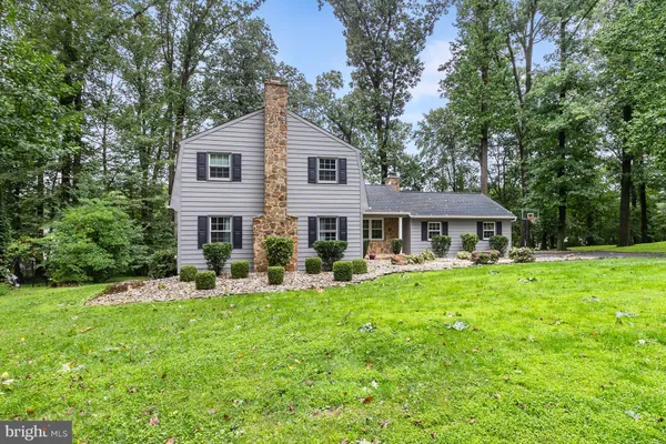 20 CINNAMON DR