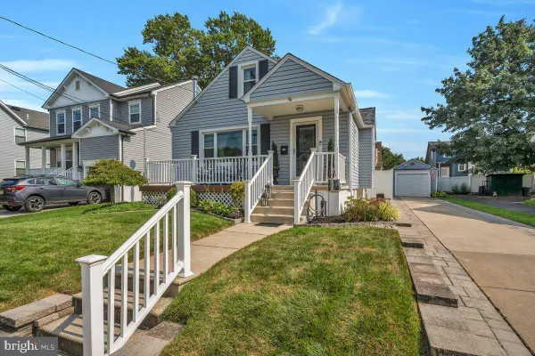 14 E COLLINGSWOOD AVE
