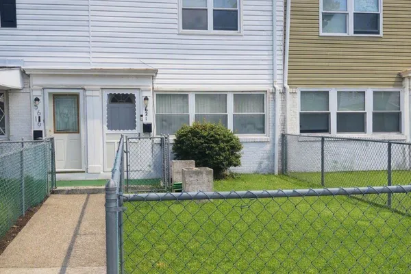 5621 MITCHELL RD