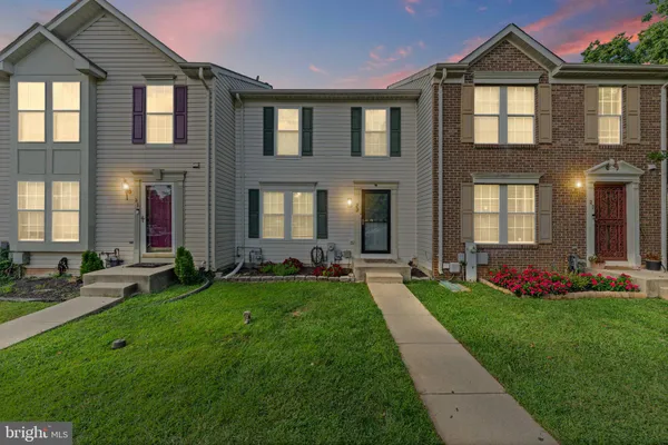 29 CEDARWOOD CIR