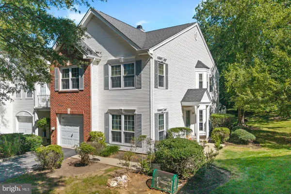 301 PHEASANT RUN